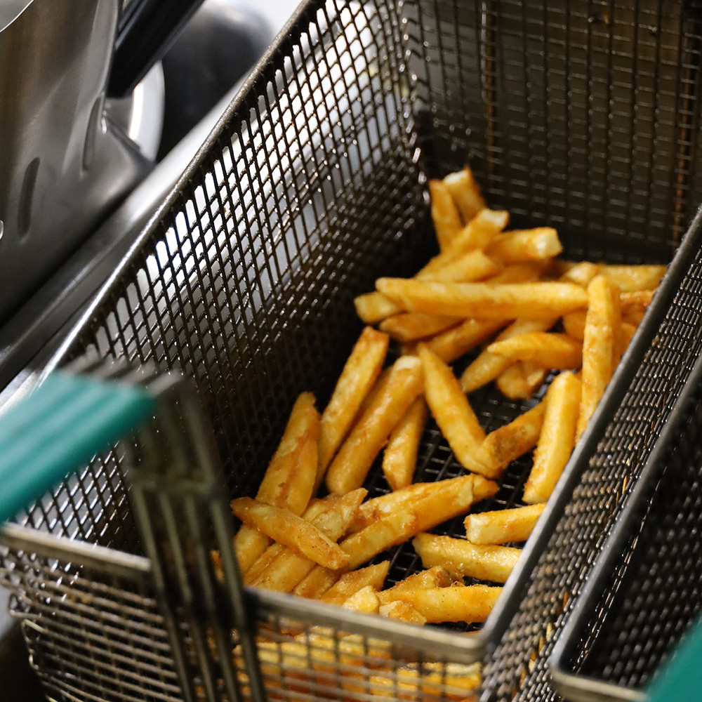 Burns Road Chef Preparing Halal Food with House Made Sauces and Fresh Ingredients in Tustin